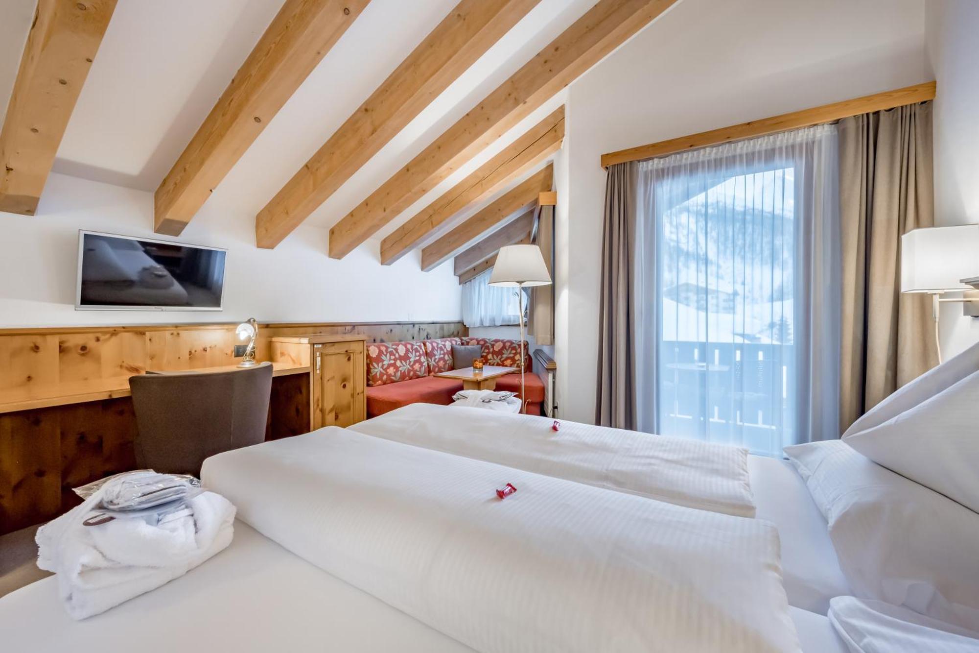 Chalet Silvretta Hotel & Spa Самнаун Екстериор снимка